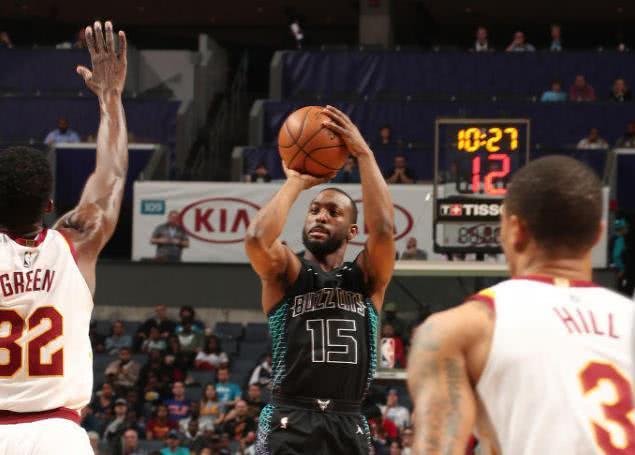 中超赛场的 中超赛场的