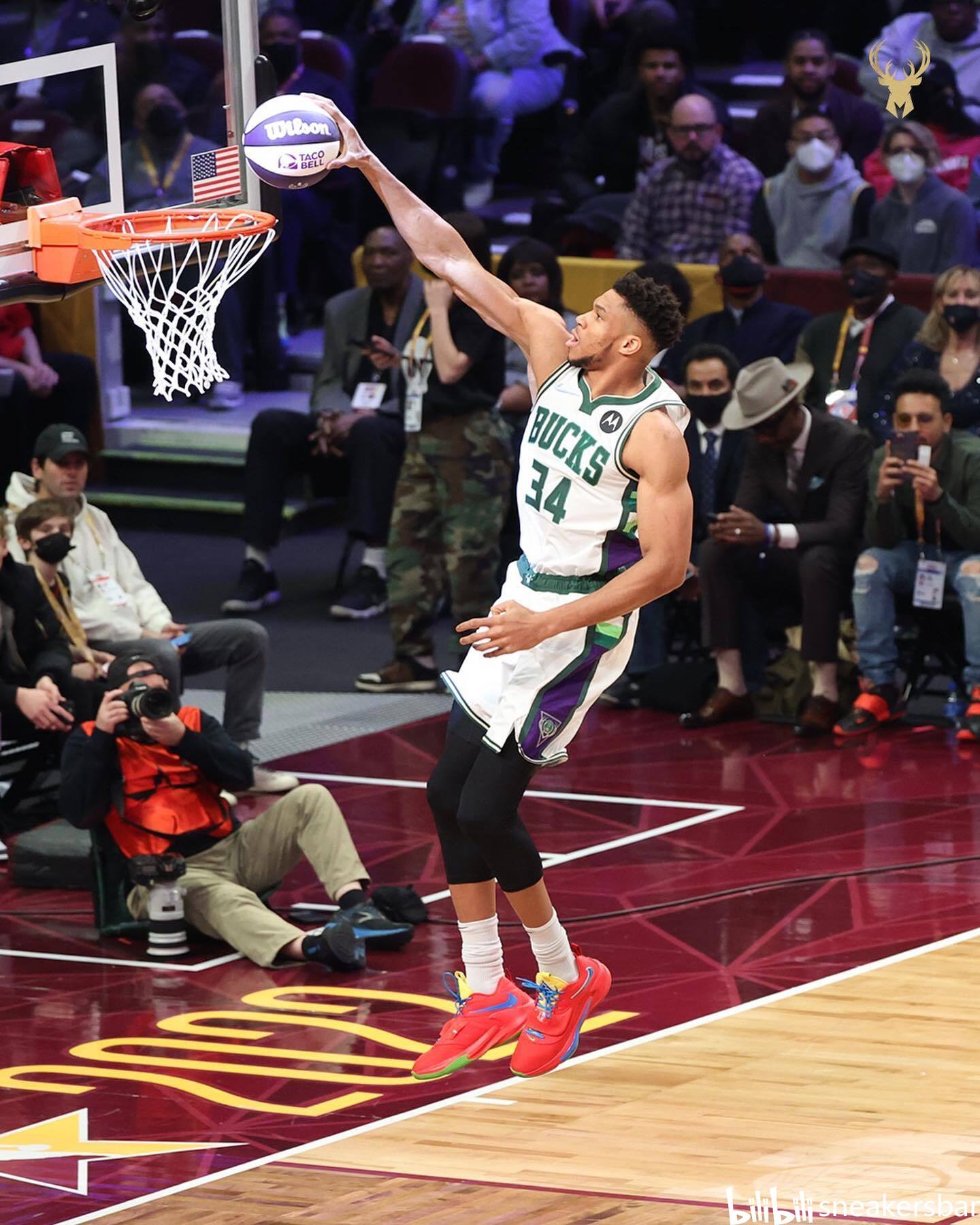 的发球与网 的发球与网